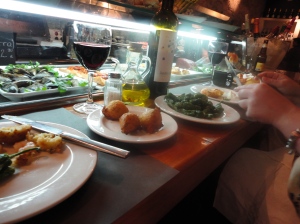 Tapas 3 - the last supper with a glass of local Rioja at Taller de Tapas 